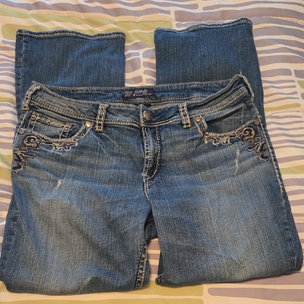 Silver Jeans Women's Boot Cut in Deep Blue